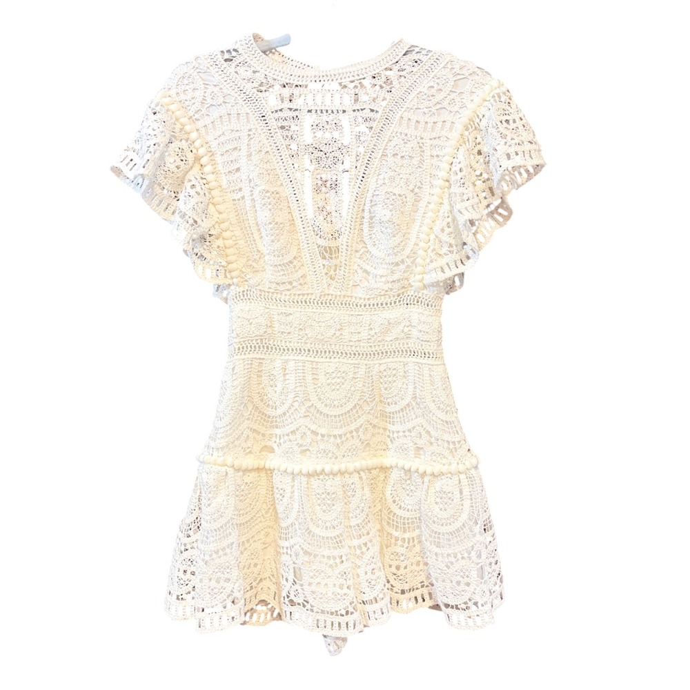 Saylor Free People Adeline White Crochet Lace Romper Flutter Sleeve Pom Pom XS - Picture 3 of 9